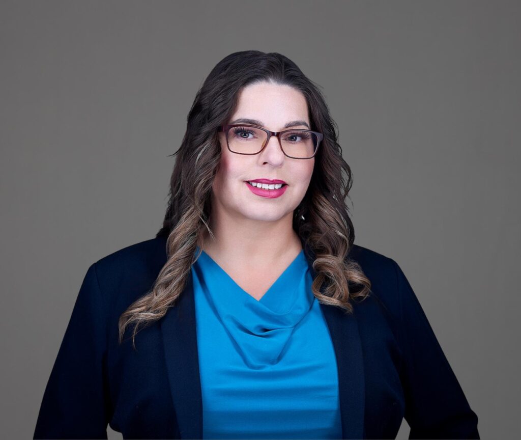 Heather Skay Headshot