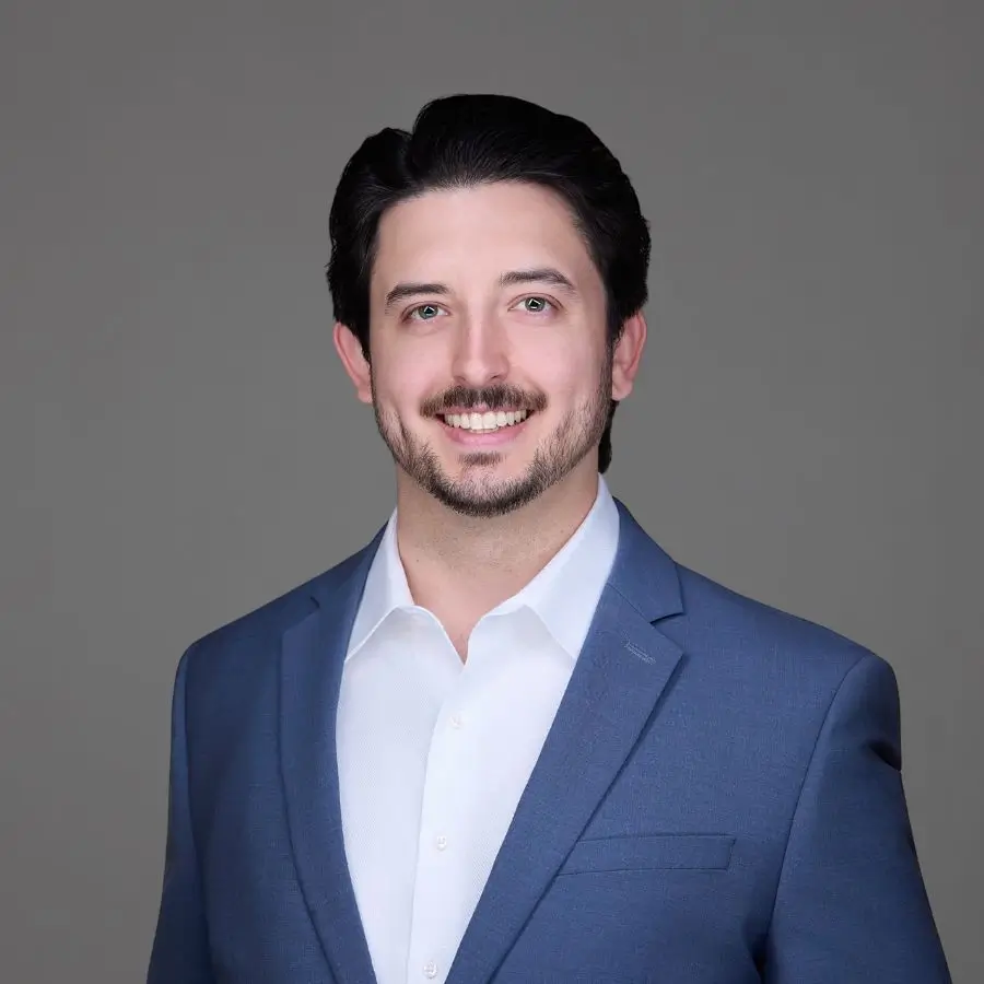 Andy Martinez Headshot
